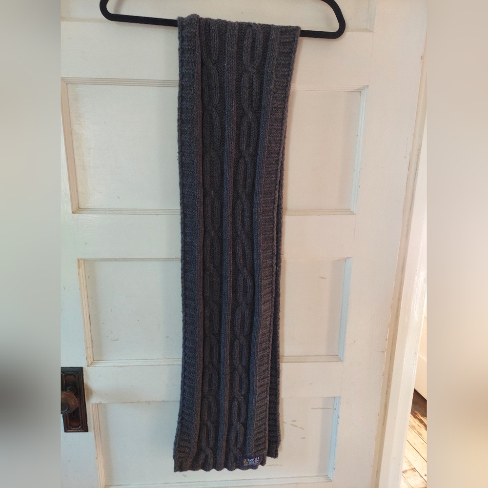 NWOT Nautica Gray Cable Knit Scarf